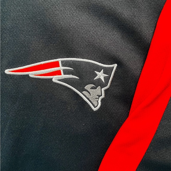 X-Large NFL Navy New England Patriots Zip-up Sweater - Picture 3 of 4